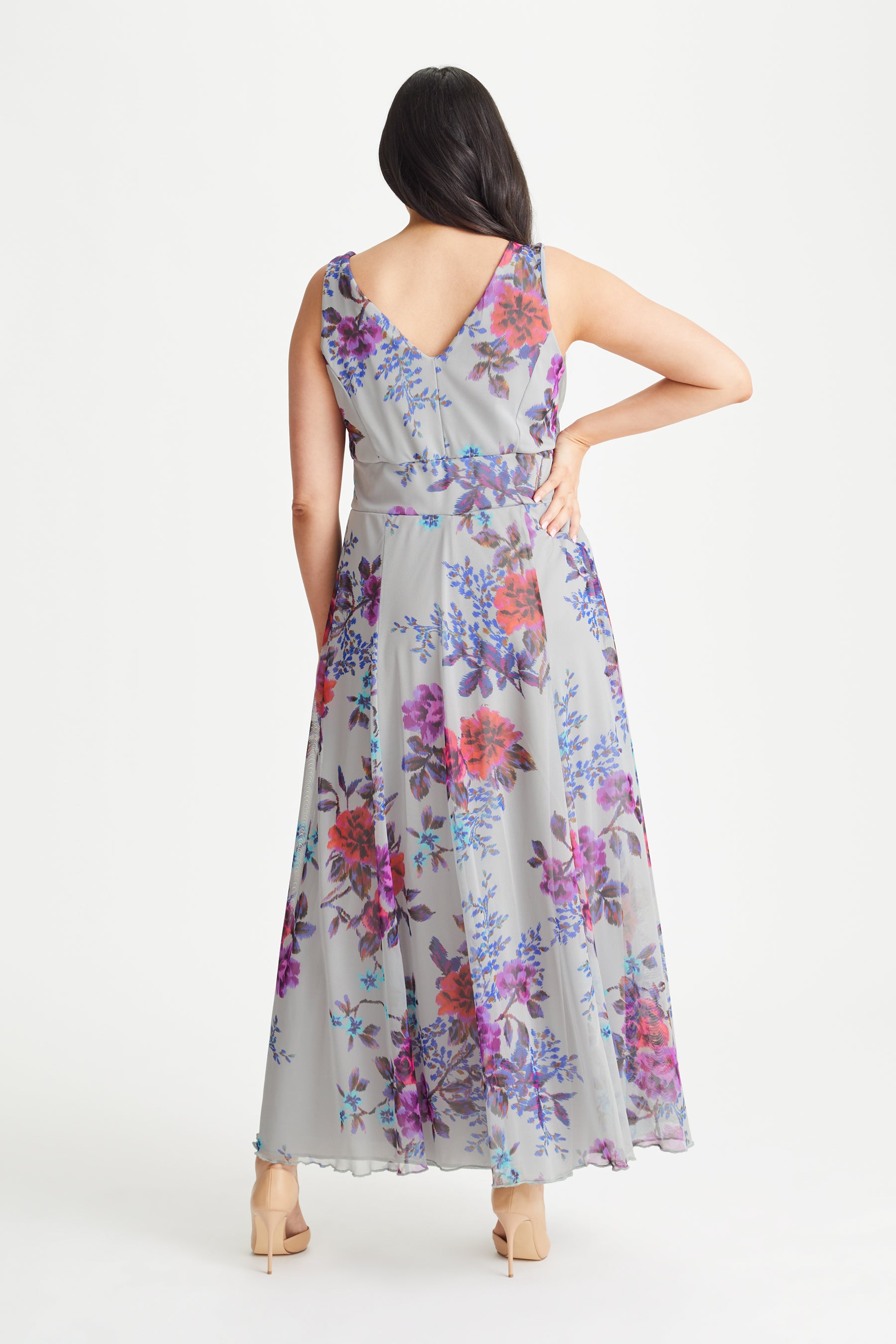 Amelia Silver Multi Print Mesh Maxi Dress – Scarlett & Jo