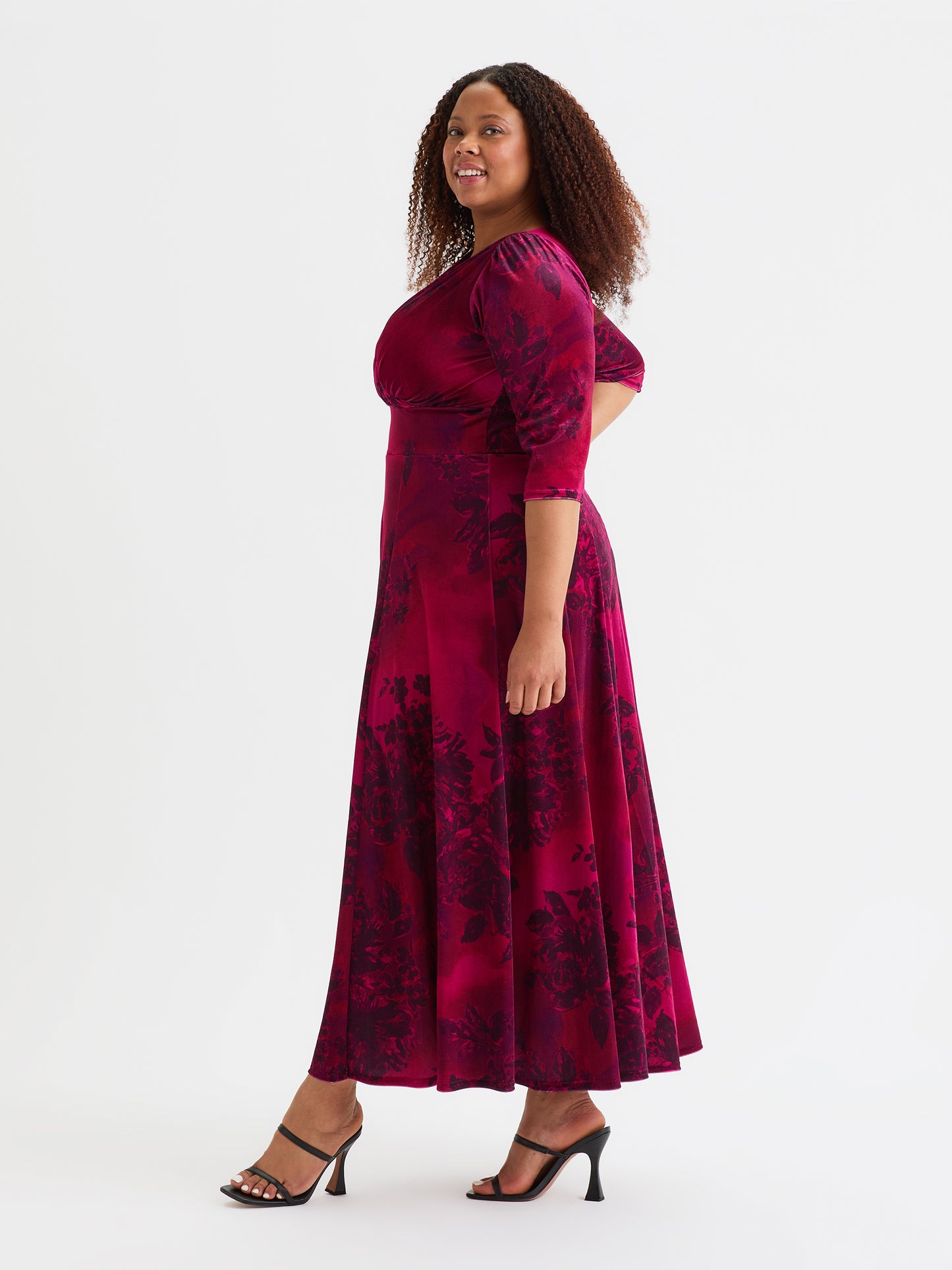 Verity Velvet Wine Antique Print Maxi Gown