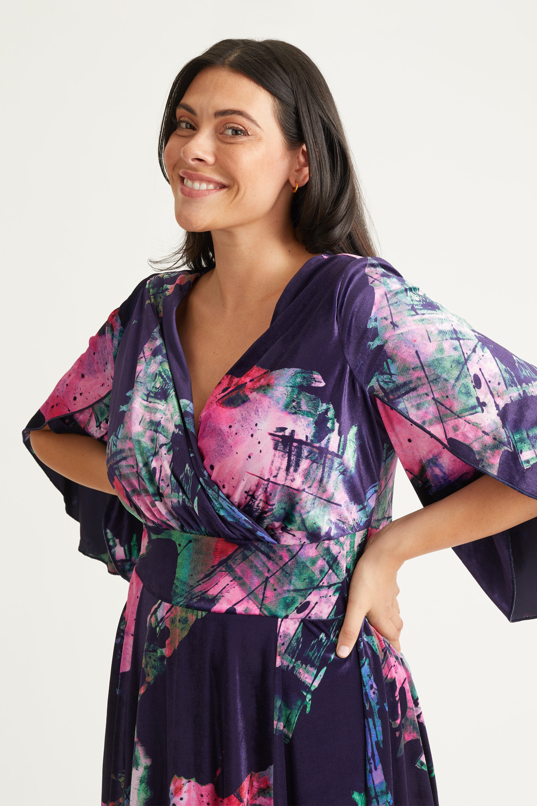 Soraya Navy Pink Velvet Hanky Hem Vintage Kimono Dress – Scarlett & Jo